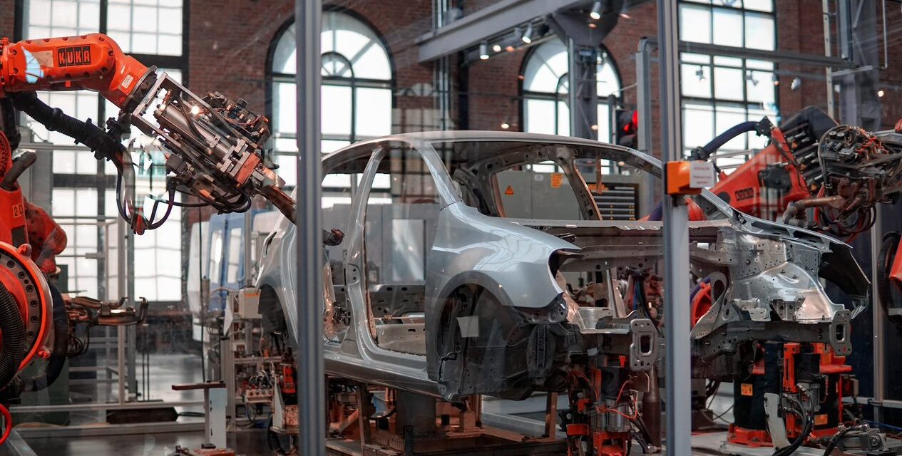 Best Automotive ERP Software to Face Manufacturing Challenges