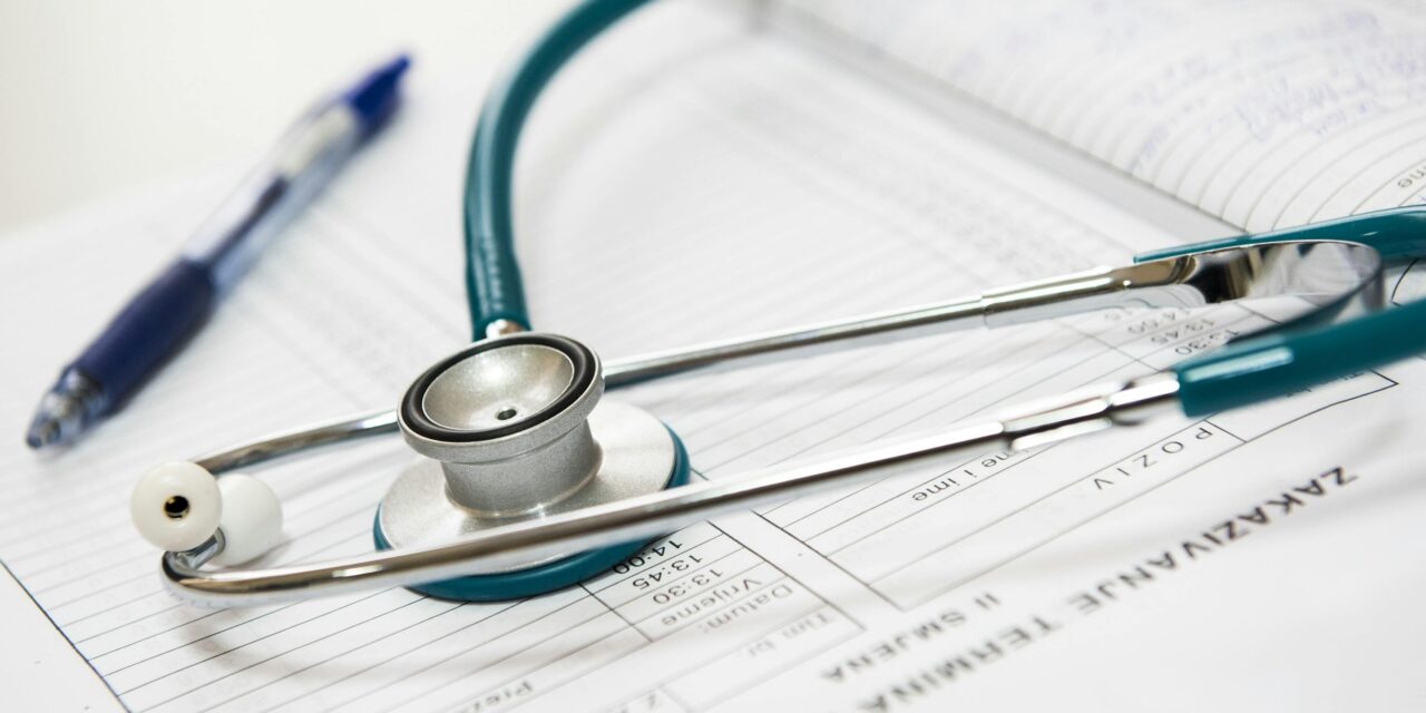 Meilleur ERP pour la fabrication d’appareils médicaux: qualité, conformité et contrôle des coûts